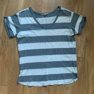 Oversized Boyfriend Tee: GAP